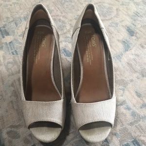 Toms wedges 7.5 size VGUC